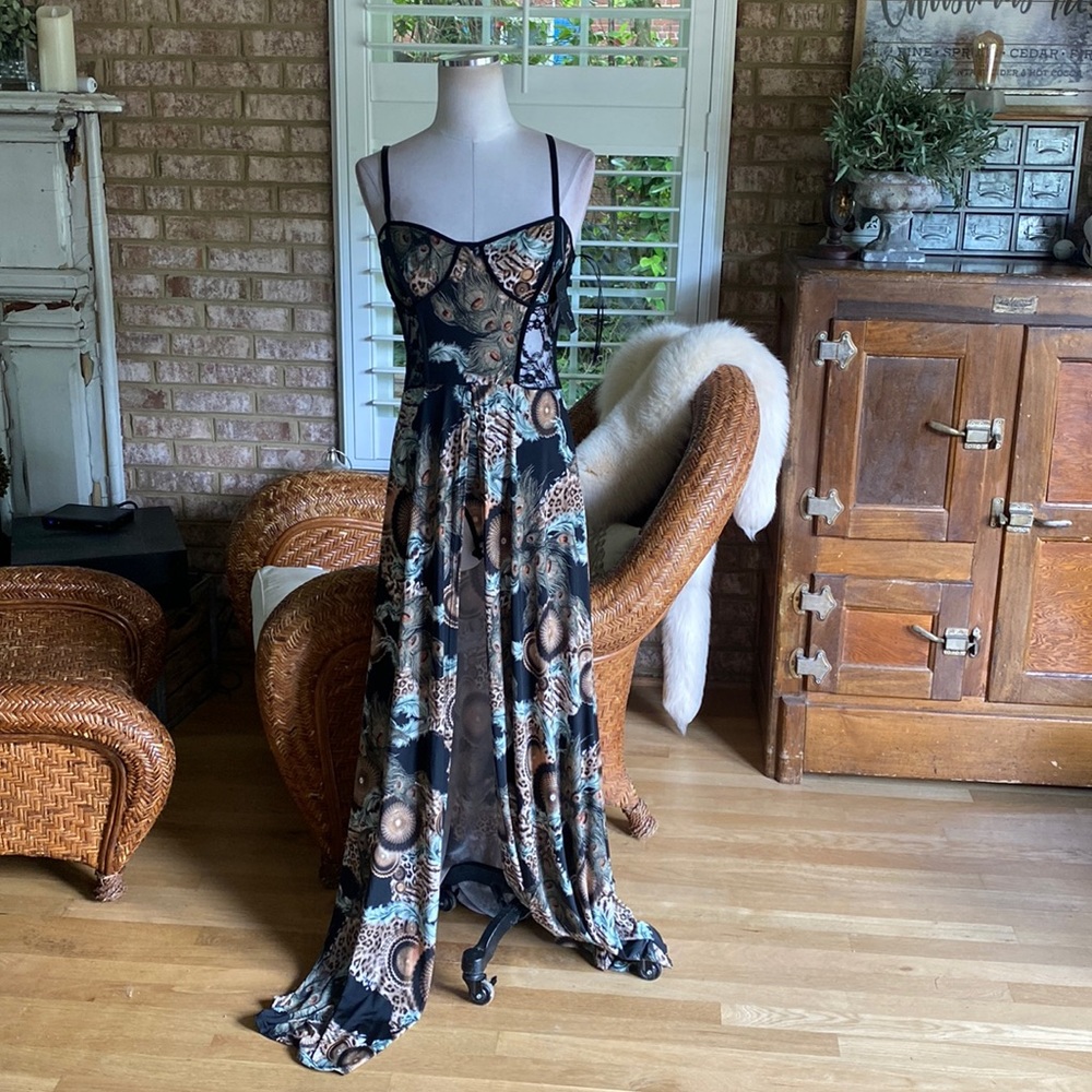 OMG SWIMWEAR DRESS HIGH SLIT WITH BODY SUIT LARGE NEW SWIM COVER LACE